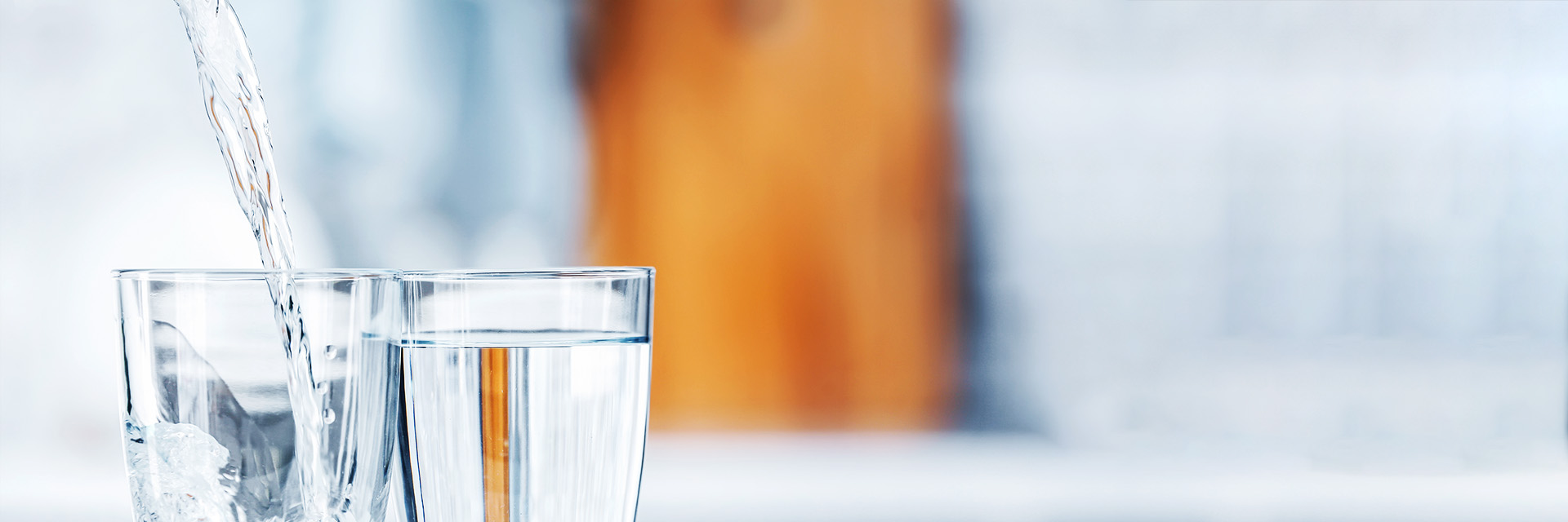 “水健康”系統(tǒng)<br>飲用水安全健康，母嬰老少更安心